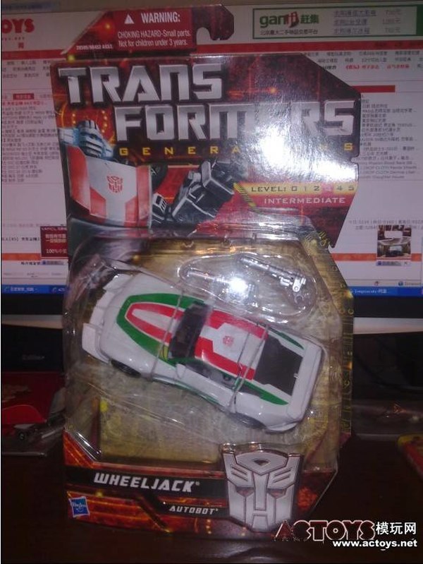 Transformers Generations Wheeljack  (1 of 5)